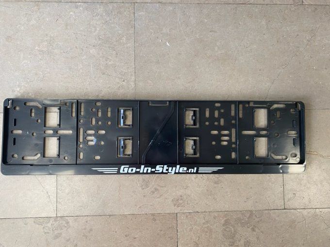 Support de plaque go in style